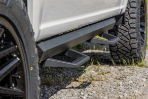 Ford Ranger Adjustable Aluminum Steps - Rough Country - SRL2 - Black - '19-'25
